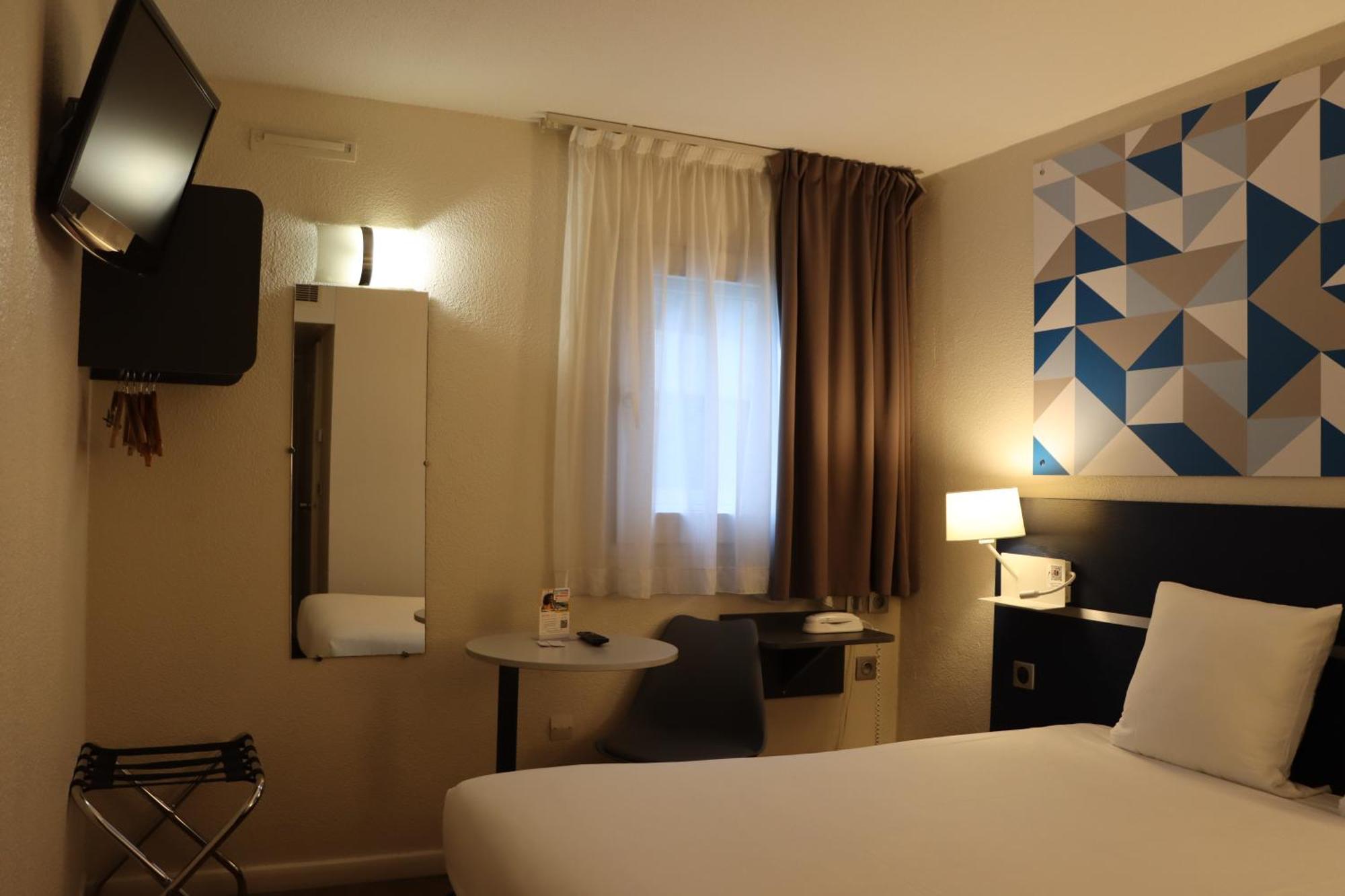 Comfort Paris Porte D'ivry 3*
